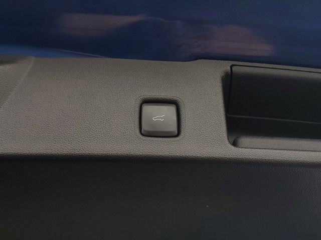 Certified 2023 Ford Escape ST-Line w/ Tech Pack #1 image 9