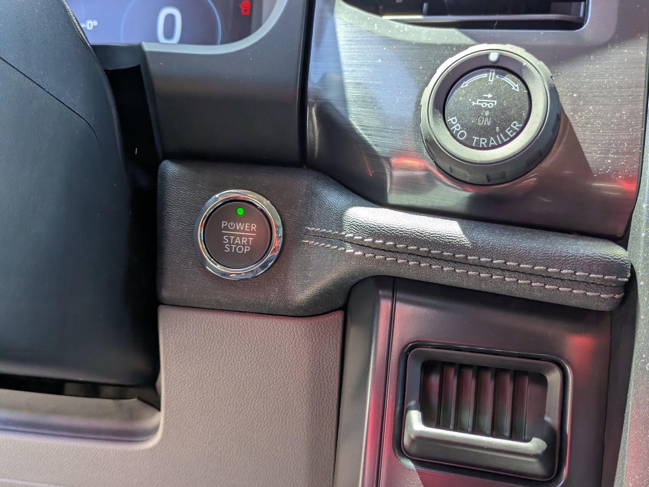 Certified 2025 Ford F150 Lightning Flash AWD/4WD image 29