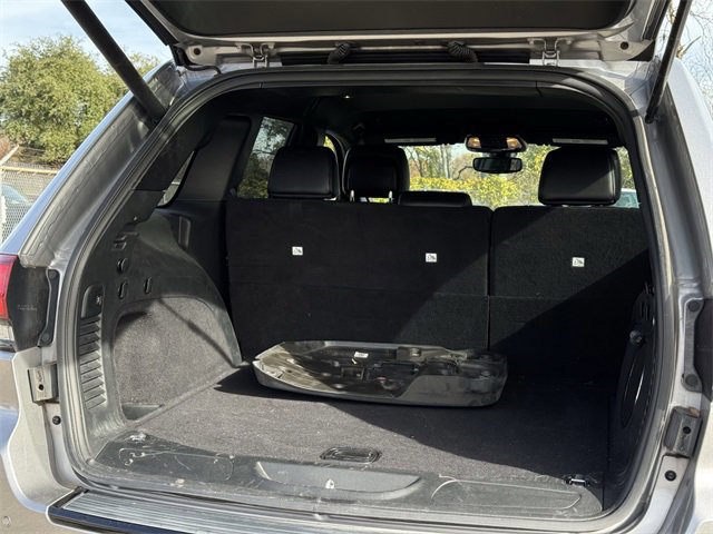 Used 2018 Jeep Grand Cherokee Altitude image 31