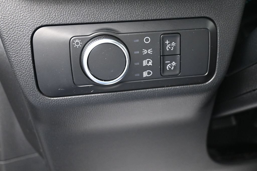 Certified 2025 Ford Escape Active AWD/4WD image 19