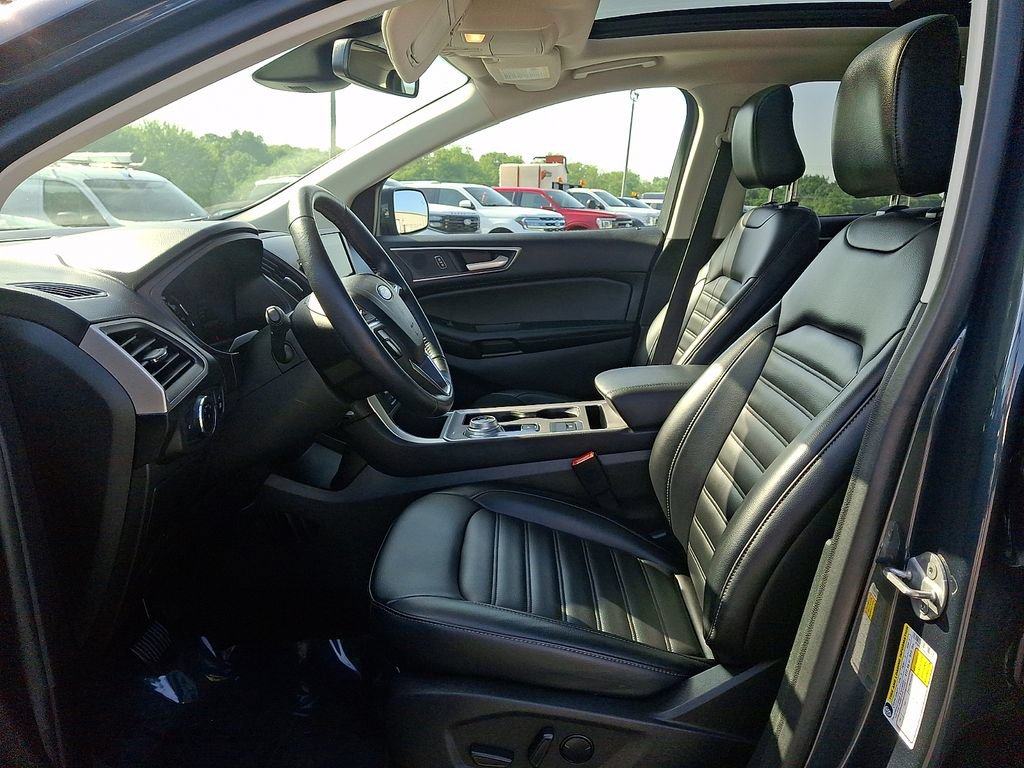 Certified 2023 Ford Edge SEL w/ Convenience Package AWD/4WD image 13