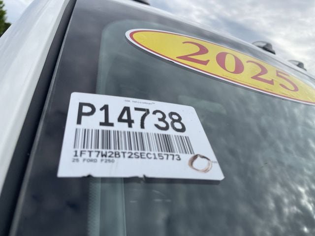 Certified 2025 Ford F250 Lariat w/ Lariat Ultimate Package AWD/4WD image 25