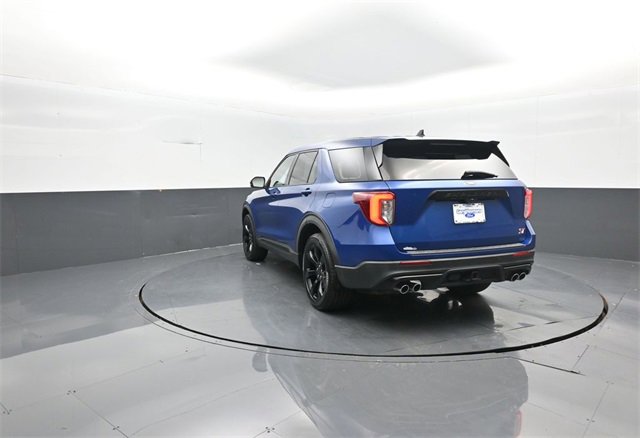 Certified 2022 Ford Explorer ST w/ Equipment Group 401A image 5