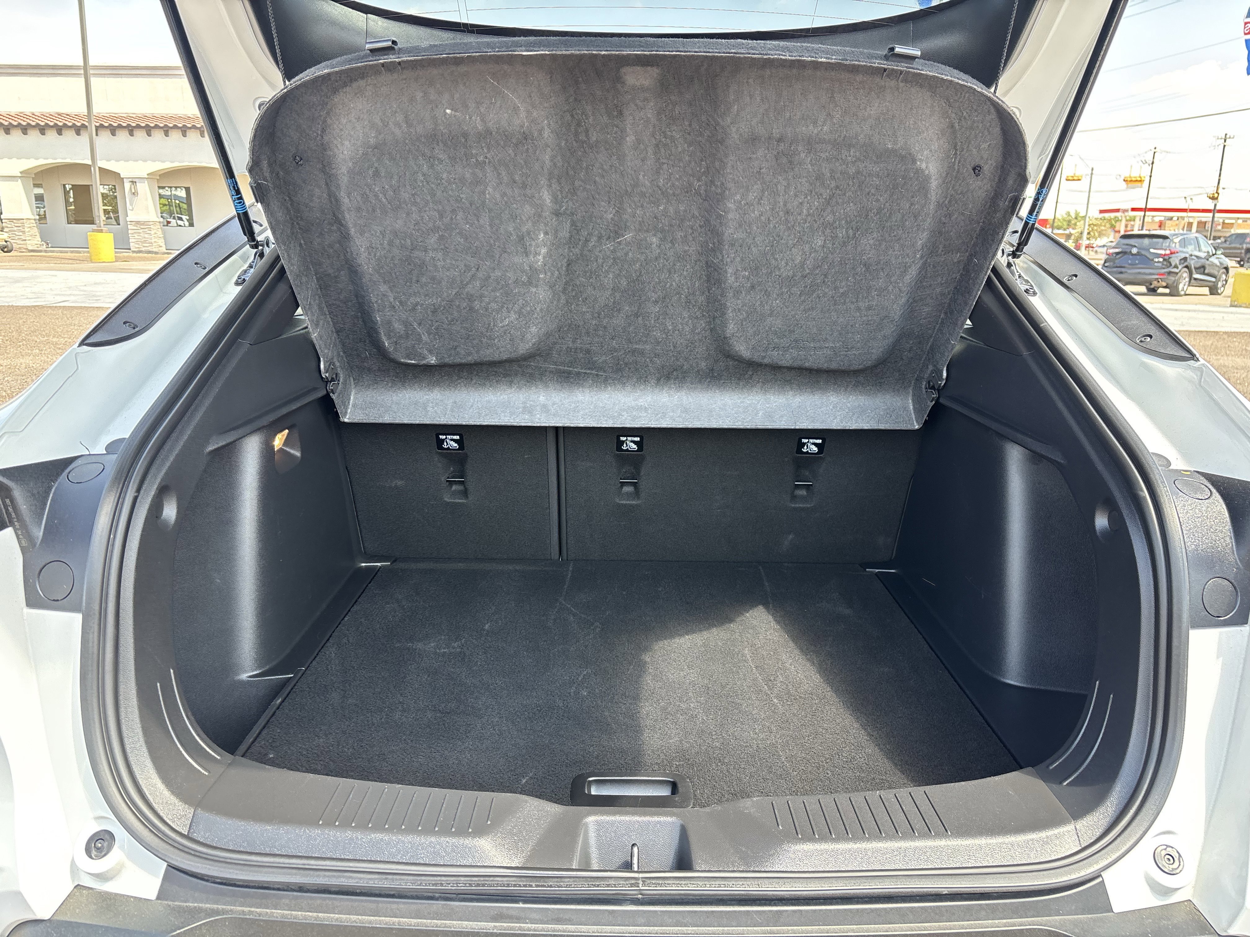 Used 2025 Buick Envista Preferred image 17