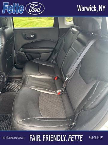 Used 2019 Jeep Compass Latitude AWD/4WD image 14