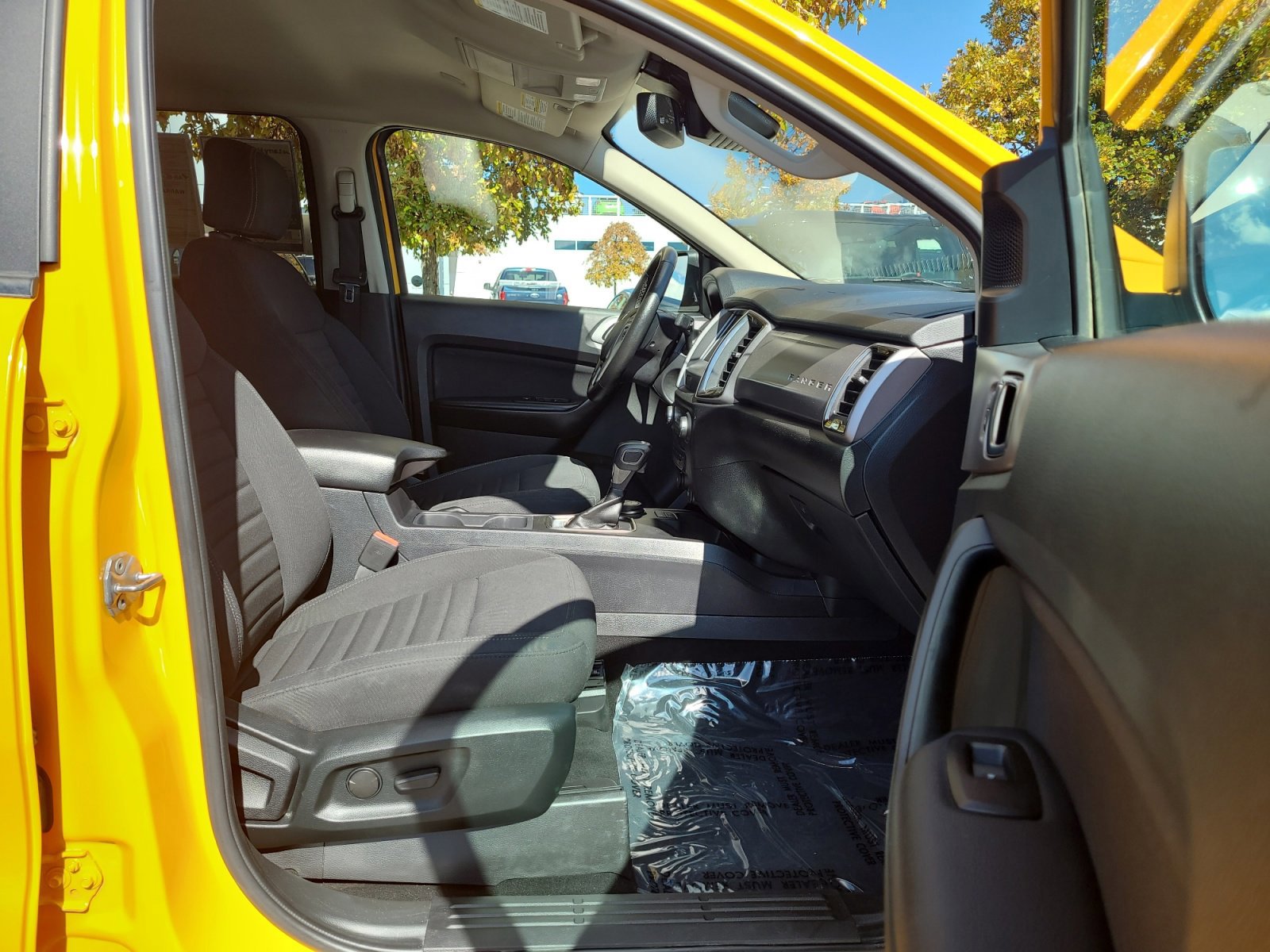 Certified 2022 Ford Ranger XLT w/ Equipment Group 302A High image 19