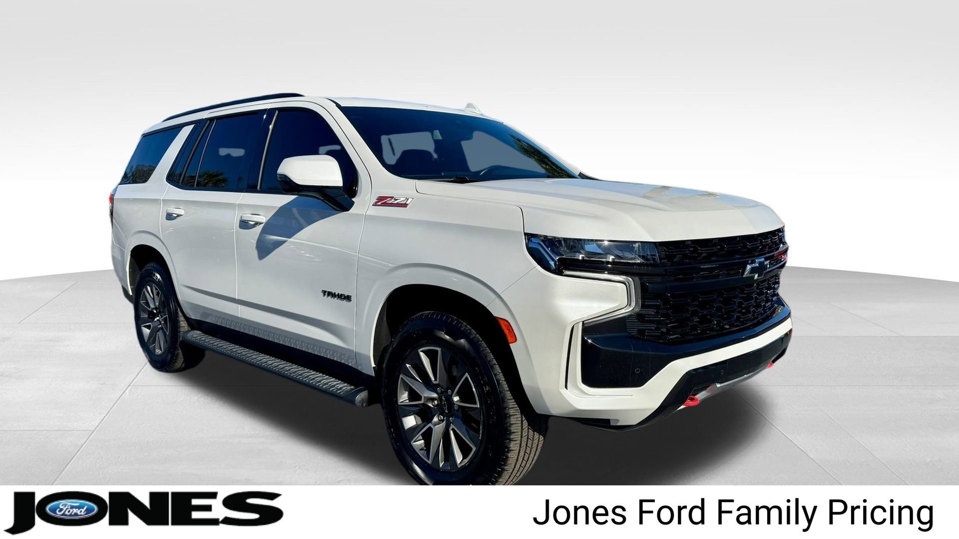 Used 2024 Chevrolet Tahoe Z71 w/ Luxury Package image 1