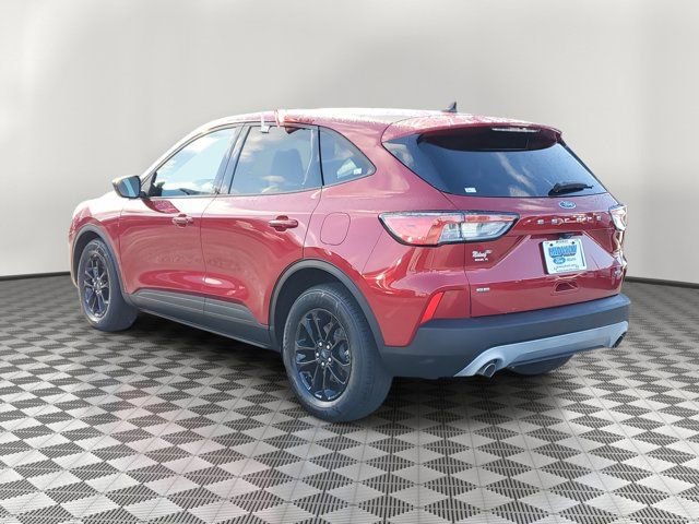 Certified 2020 Ford Escape SE Sport image 2
