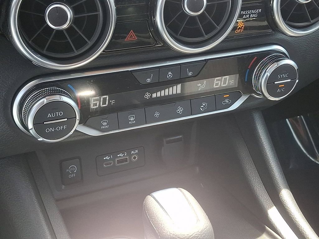 Used 2025 Nissan Sentra SV w/ All-Weather Package FWD image 15