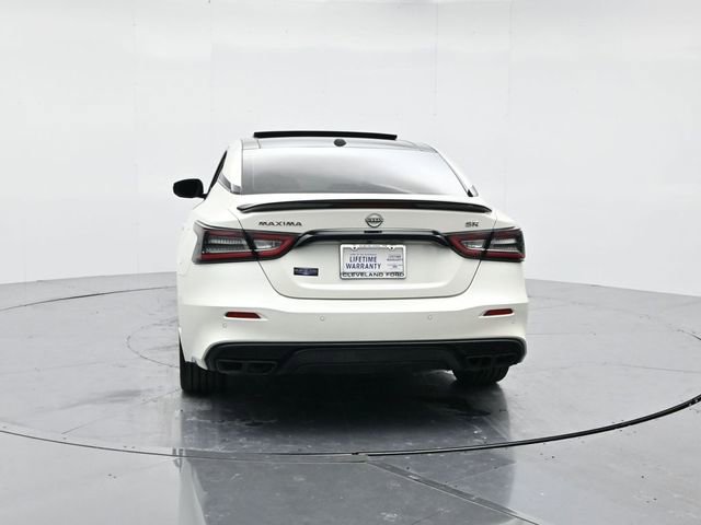 Used 2023 Nissan Maxima SR w/ Sport Mat Group image 8