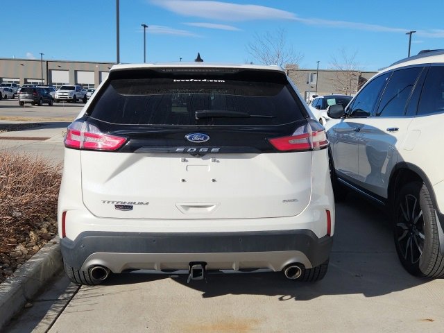 Certified 2022 Ford Edge Titanium w/ Class II Trailer Tow Package image 3
