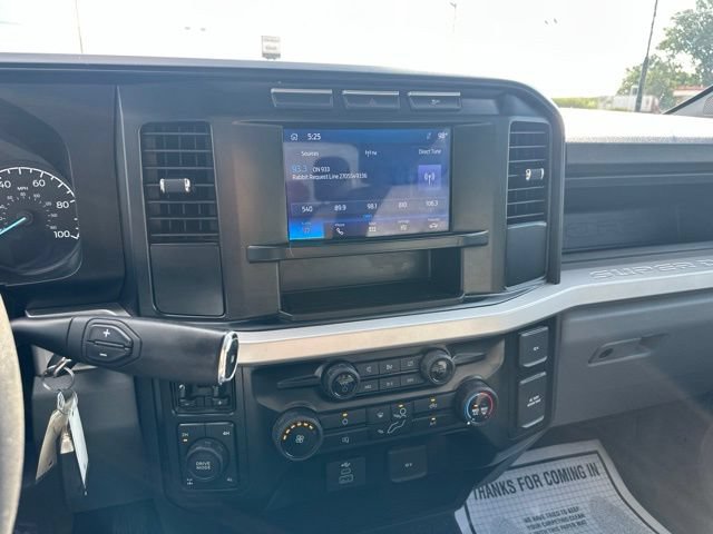 Certified 2023 Ford F250 XL w/ XL Chrome Package AWD/4WD image 35