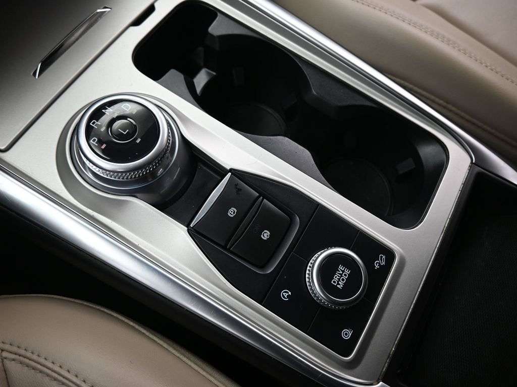 Certified 2024 Ford Explorer XLT w/ Equipment Group 202A image 42