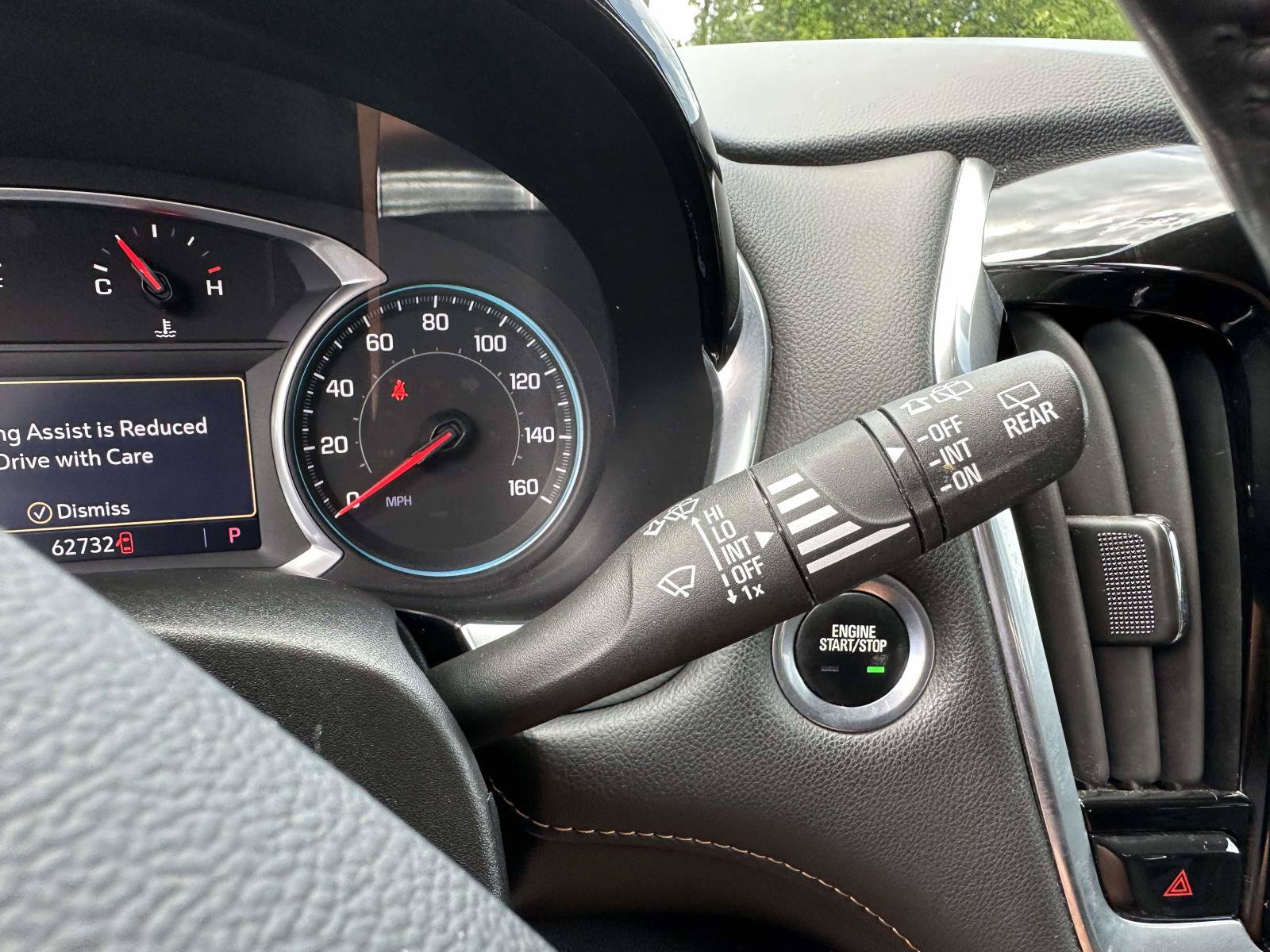 Used 2020 Chevrolet Traverse LT AWD/4WD image 28