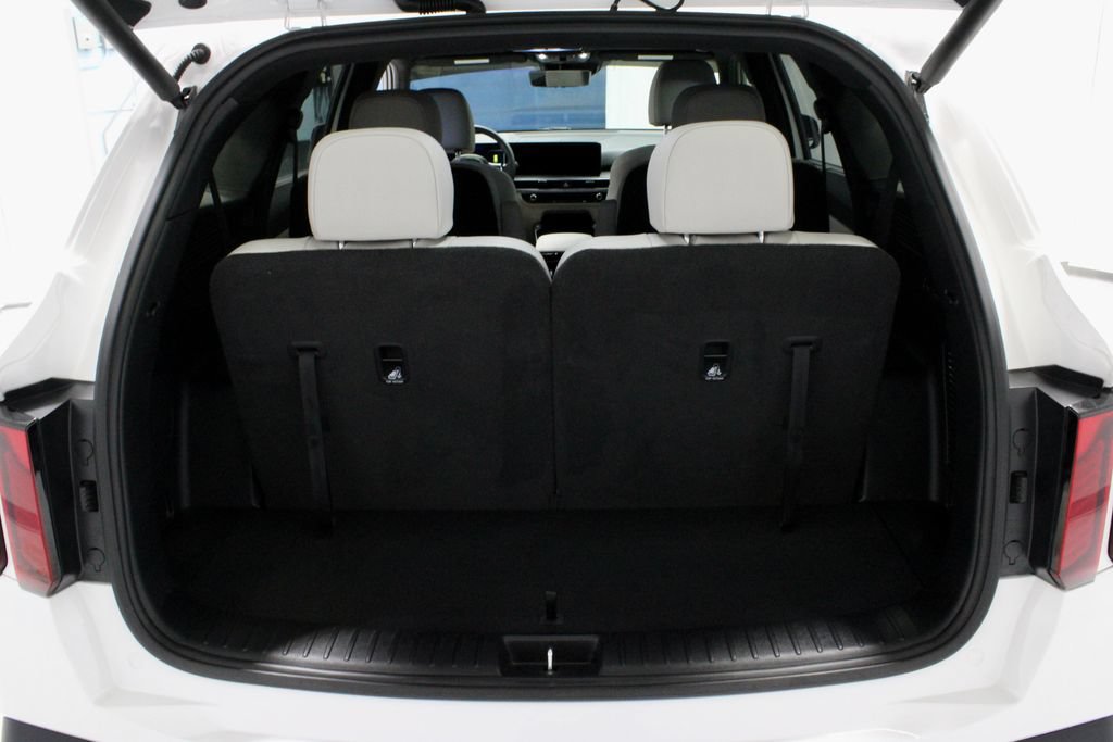 Used 2025 Kia Sorento SX Prestige AWD/4WD image 15