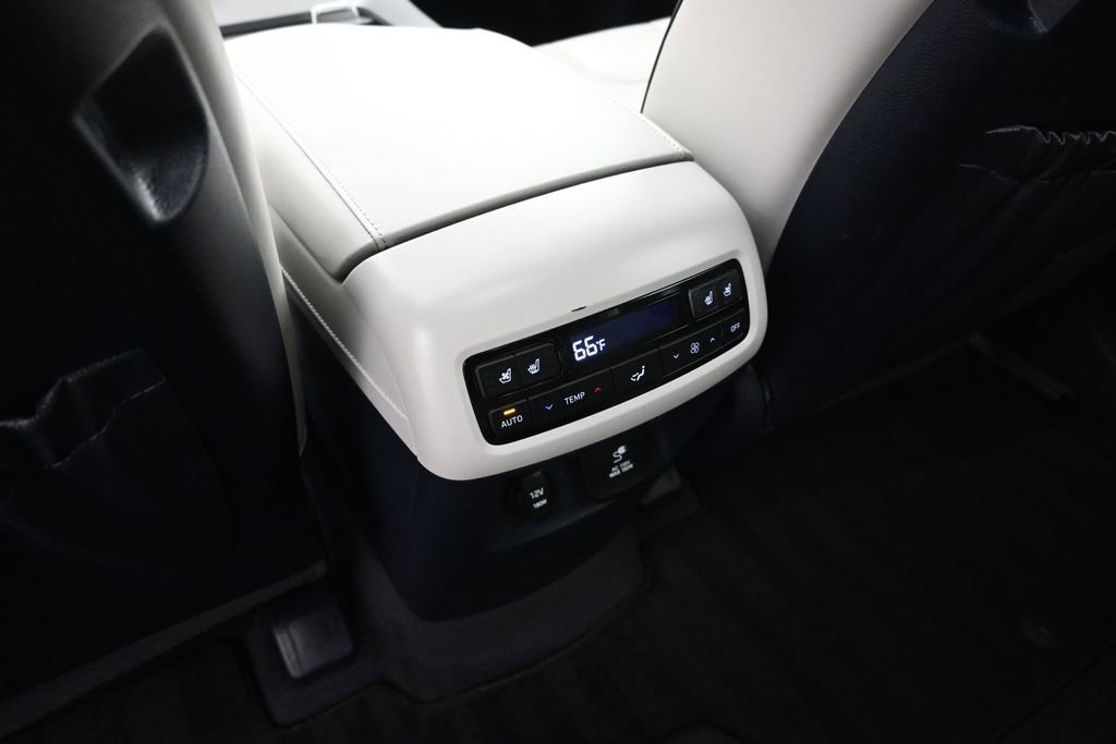 Used 2022 Hyundai Palisade Calligraphy w/ Cargo Package FWD image 22