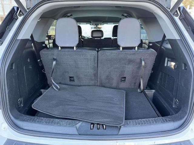 Certified 2022 Ford Explorer XLT w/ Equipment Group 202A image 7