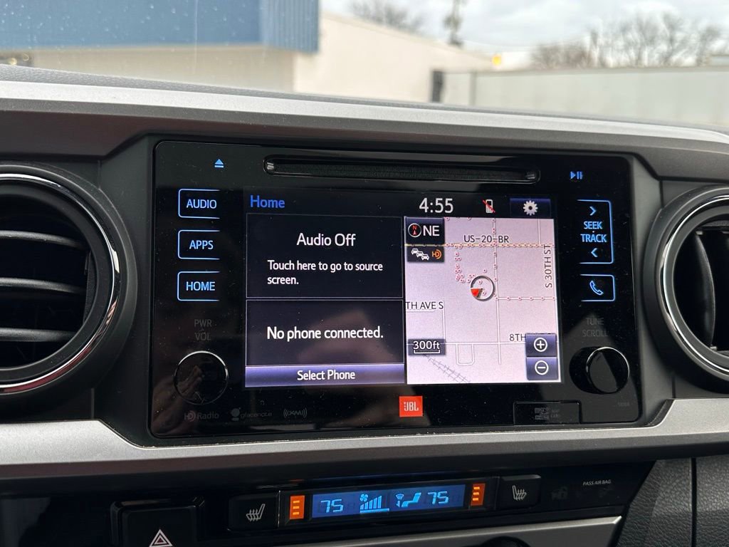 Used 2018 Toyota Tacoma Limited image 36