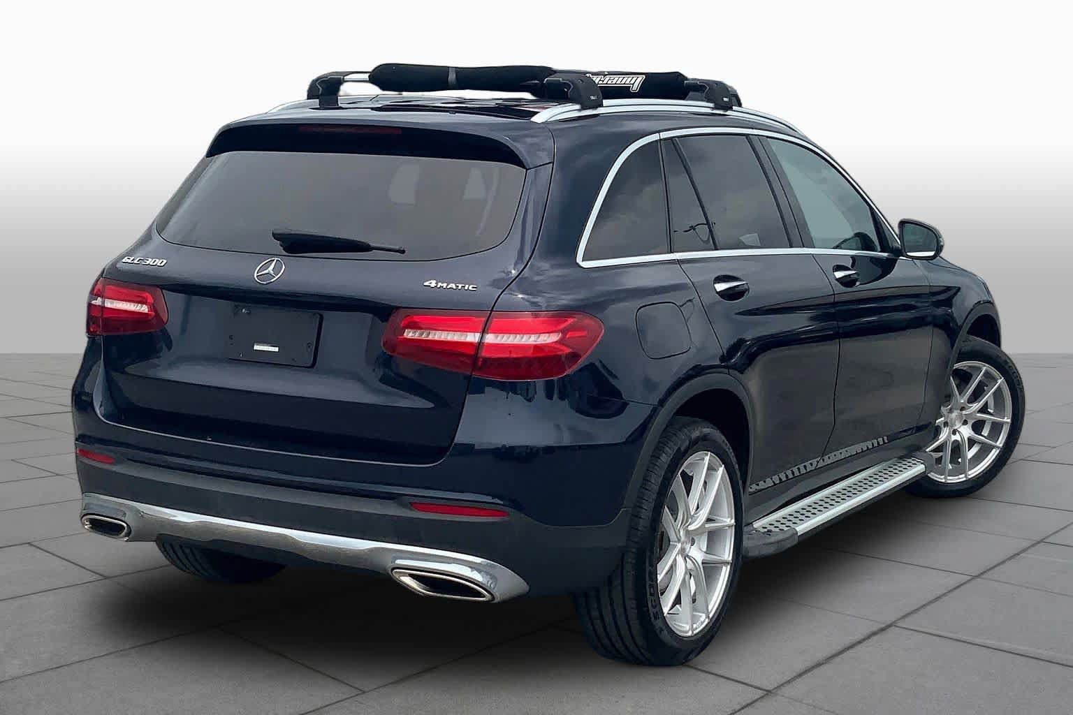 Used 2019 Mercedes-Benz GLC 300 4MATIC image 12