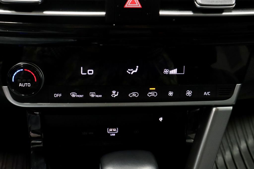 Used 2021 Kia Seltos EX image 32