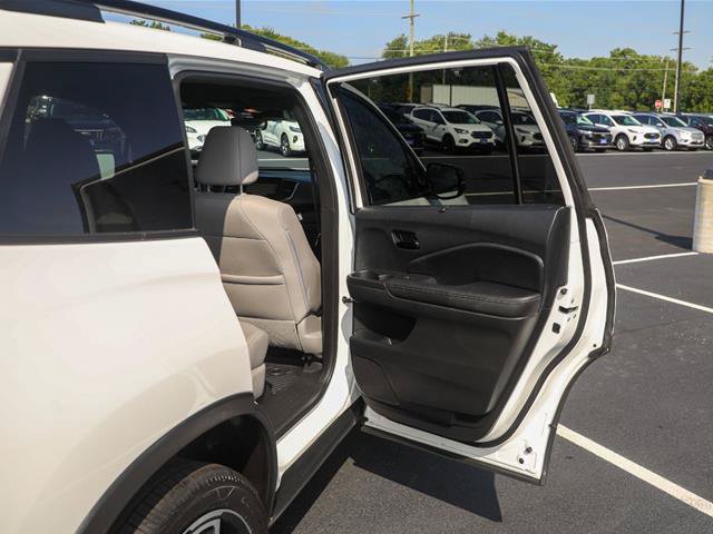 Used 2023 Honda Passport Elite image 31