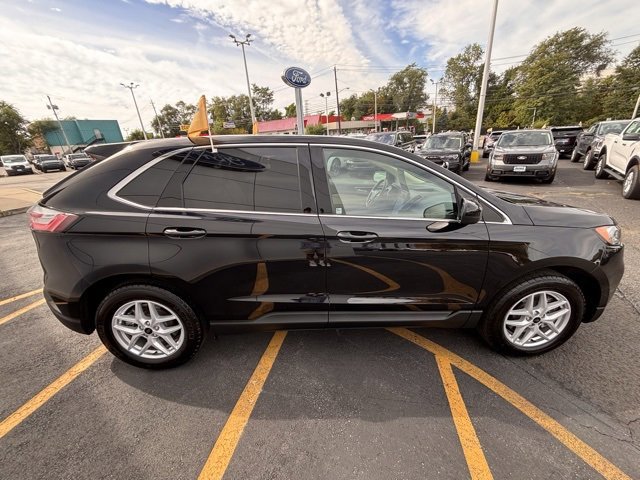 Certified 2024 Ford Edge SEL image 7