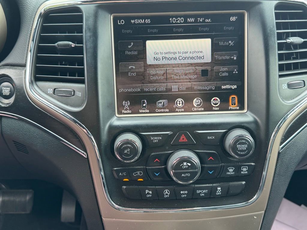 Used 2017 Jeep Grand Cherokee Limited AWD/4WD image 14