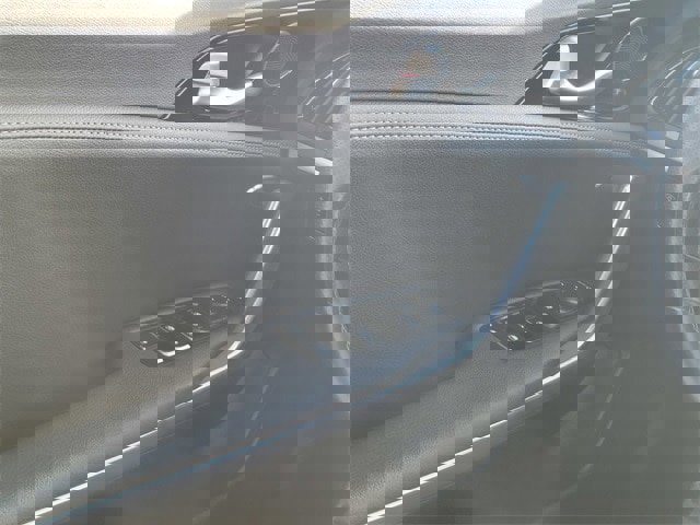 Used 2022 Kia Stinger GT-Line image 35