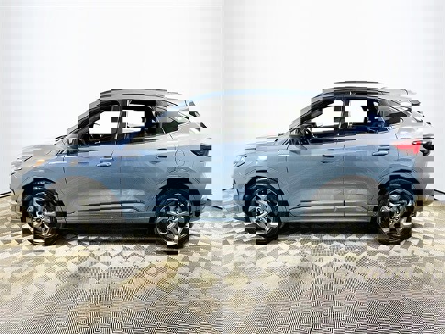 Certified 2024 Ford Escape ST-Line w/ Tech Pack #1 image 6