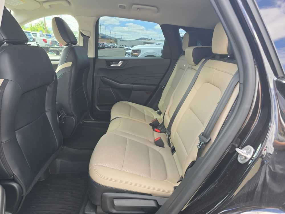 Certified 2021 Ford Escape SEL FWD image 16