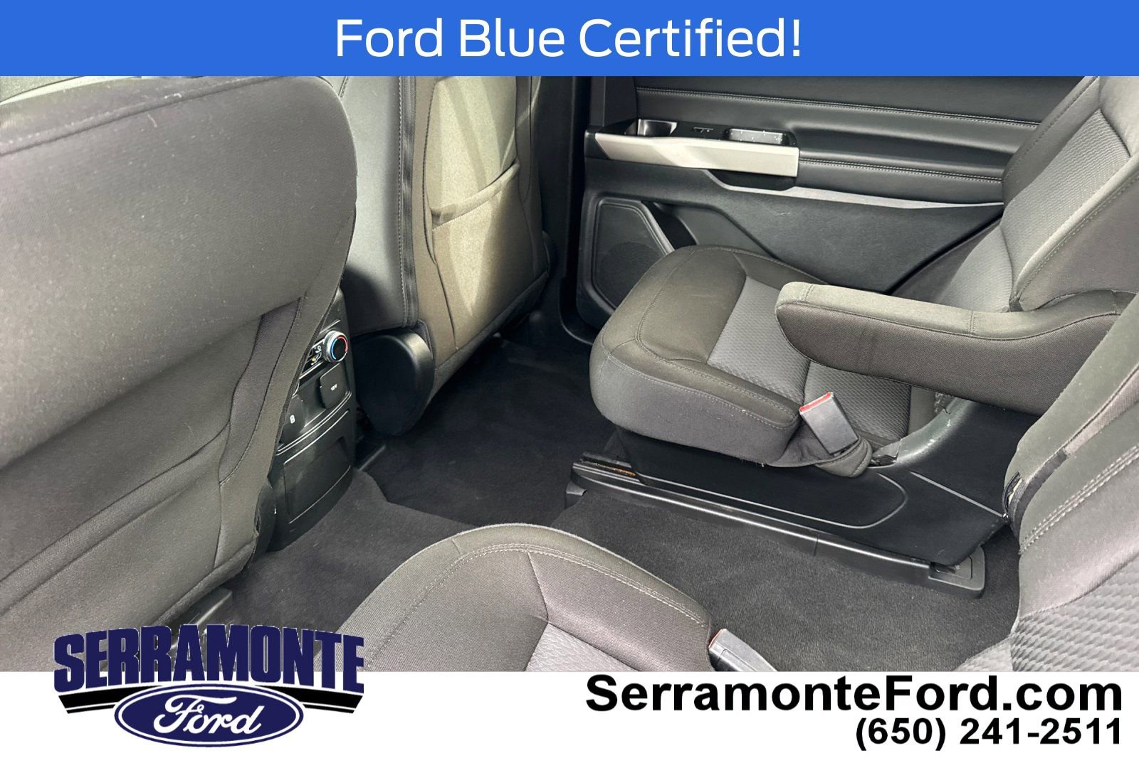 Certified 2023 Ford Explorer XLT image 15