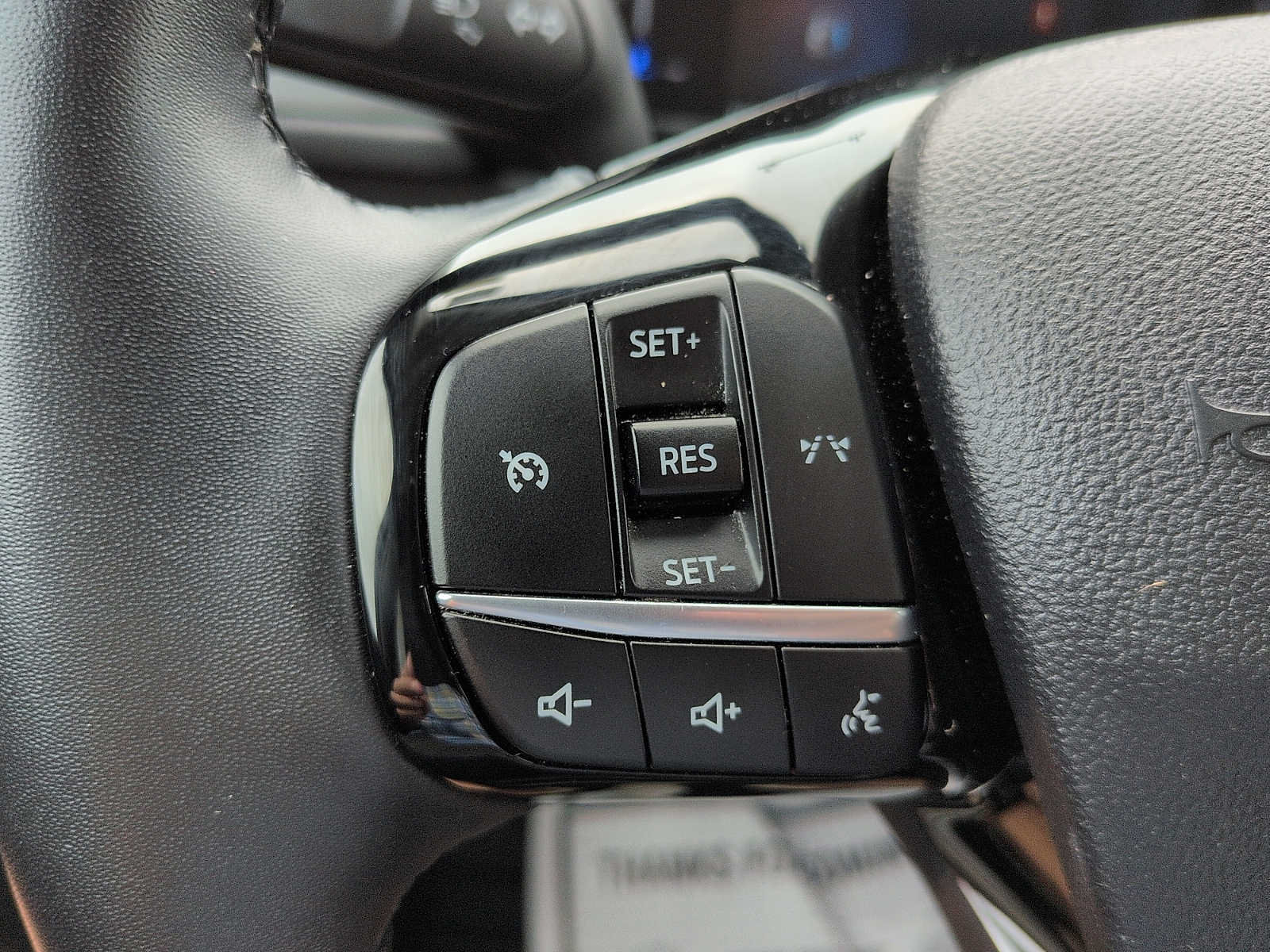 Certified 2024 Ford Escape Active AWD/4WD image 16