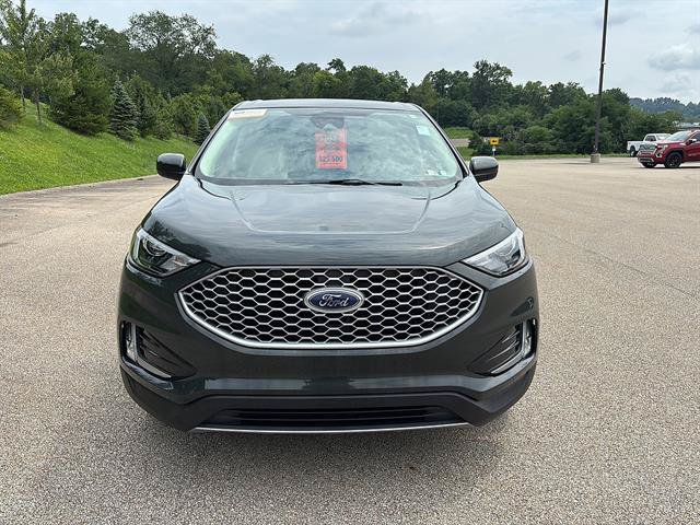 Certified 2024 Ford Edge SEL w/ Convenience Package AWD/4WD image 7