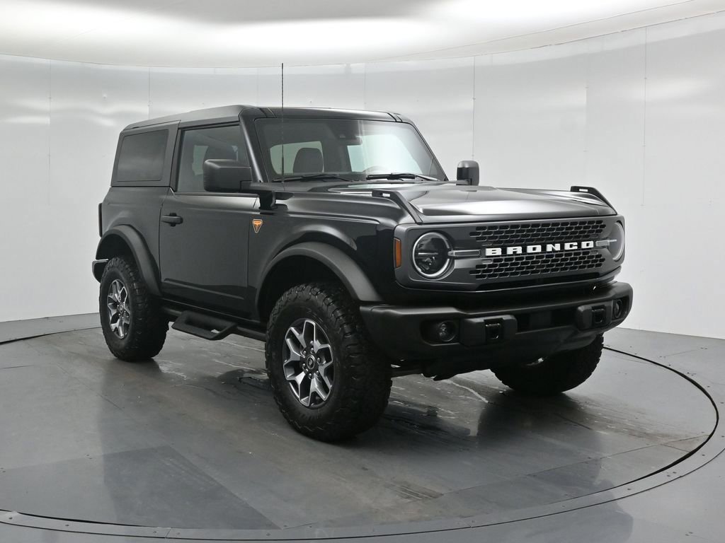 Certified 2023 Ford Bronco Badlands image 8