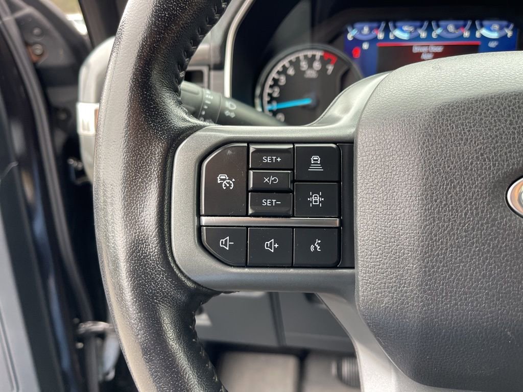 Certified 2022 Ford F150 XLT w/ Equipment Group 302A High image 18