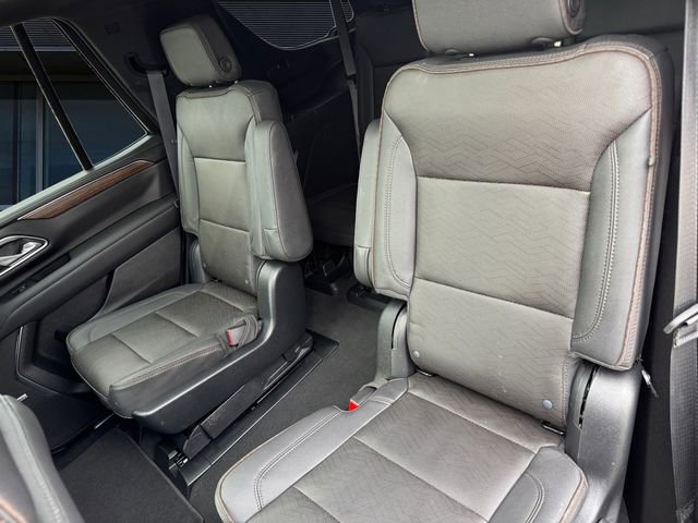 Used 2023 Chevrolet Tahoe High Country AWD/4WD image 13