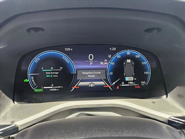 Used 2025 Toyota Camry XLE FWD image 11