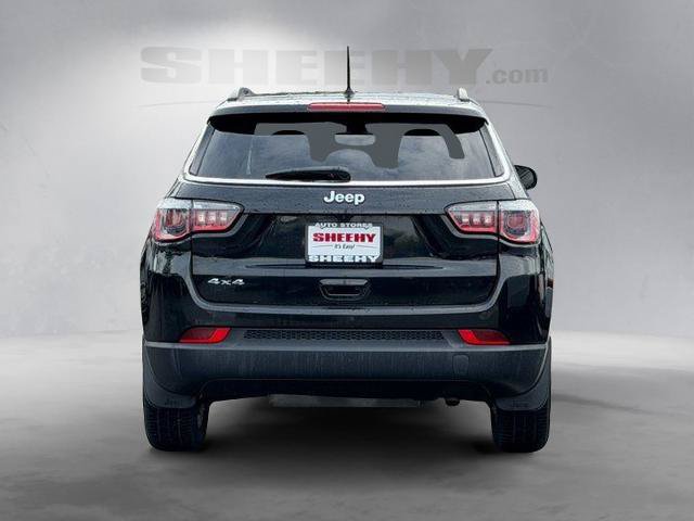 Used 2017 Jeep Compass Latitude AWD/4WD image 17