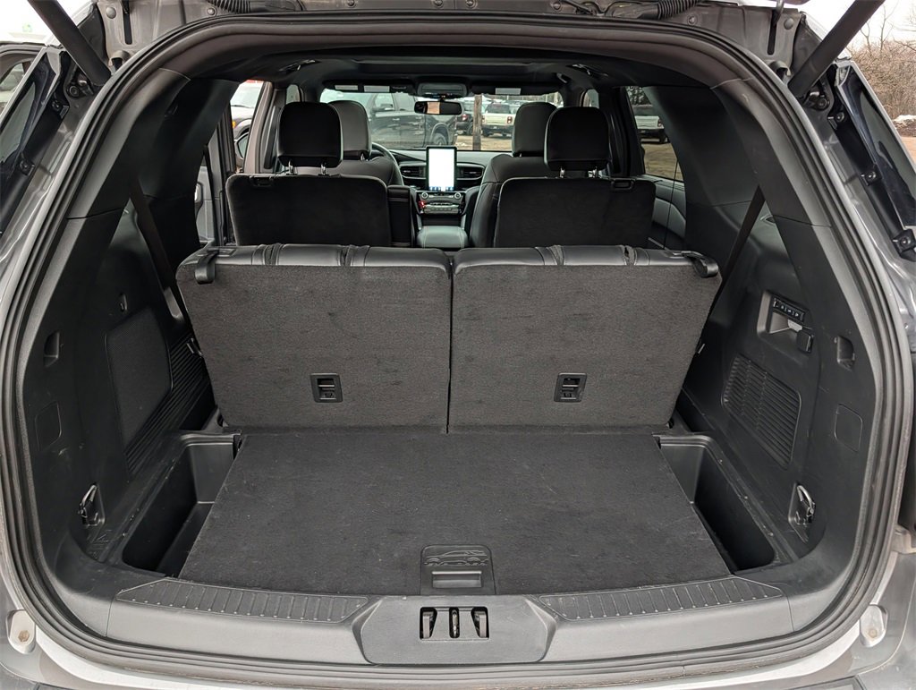 Certified 2024 Ford Explorer ST w/ Equipment Group 401A image 10
