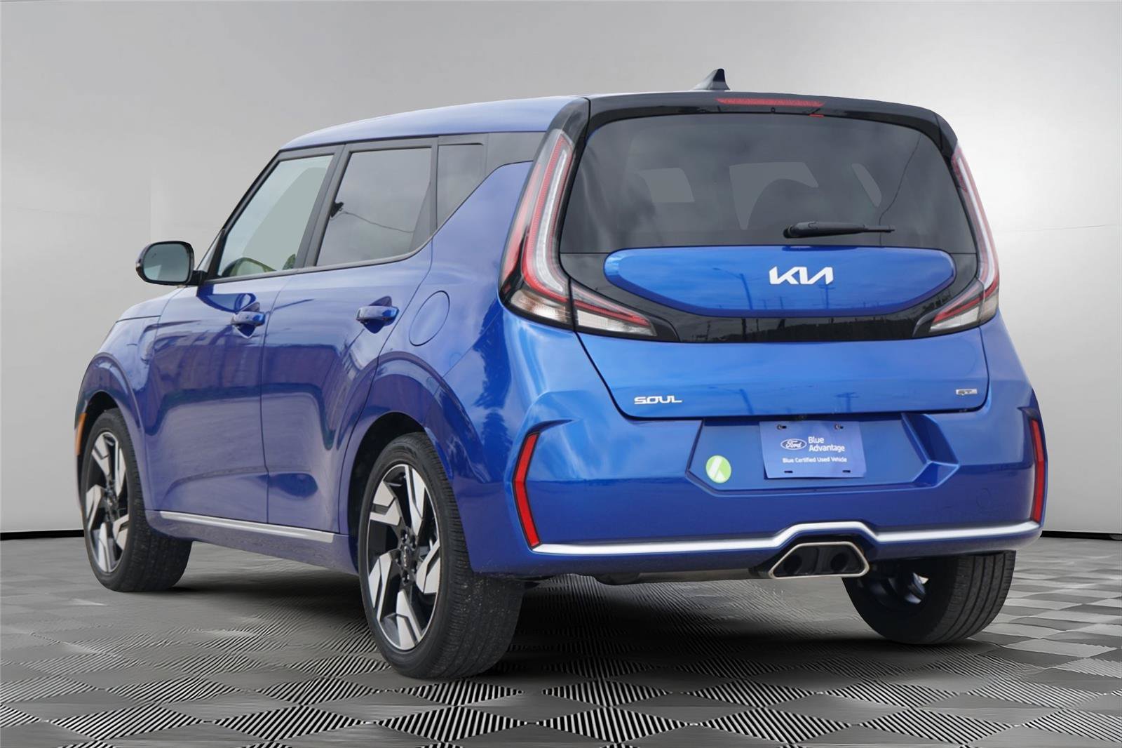 Used 2024 Kia Soul GT-Line w/ Option Group 020 FWD image 6