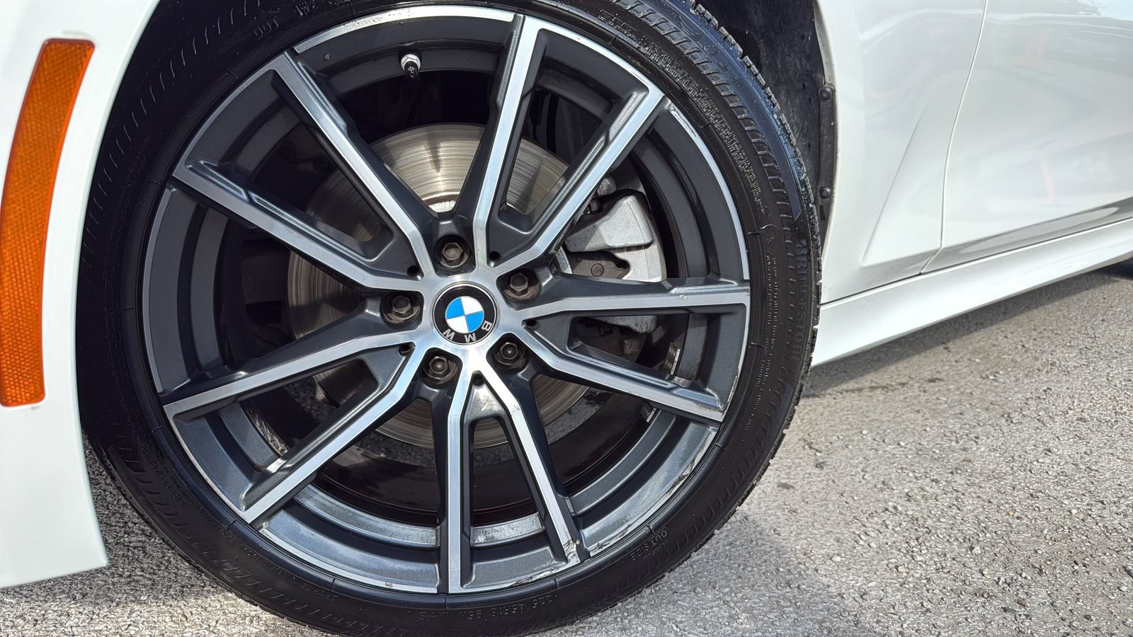 Used 2019 BMW 330i xDrive Sedan AWD/4WD image 26
