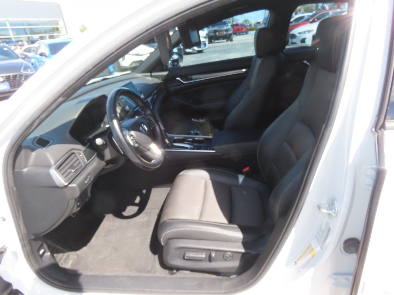 Used 2022 Honda Accord Sport image 24