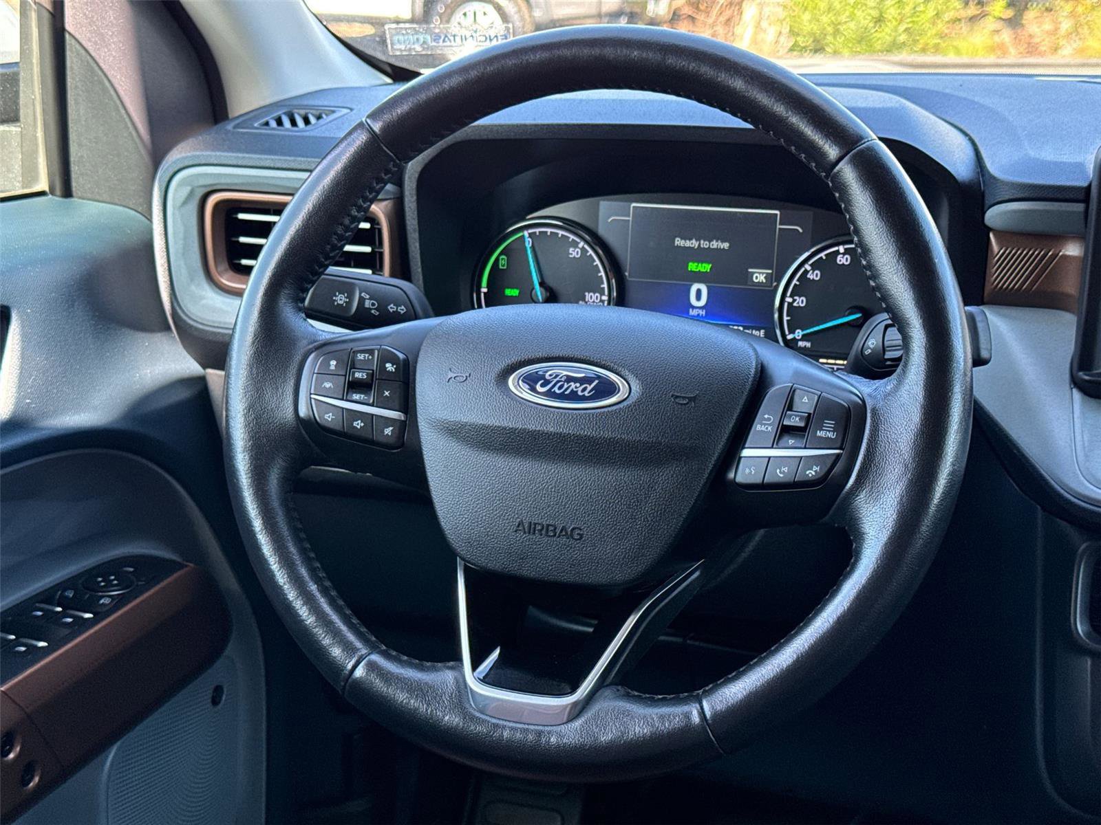 Certified 2022 Ford Maverick Lariat w/ Lariat Luxury Package image 24