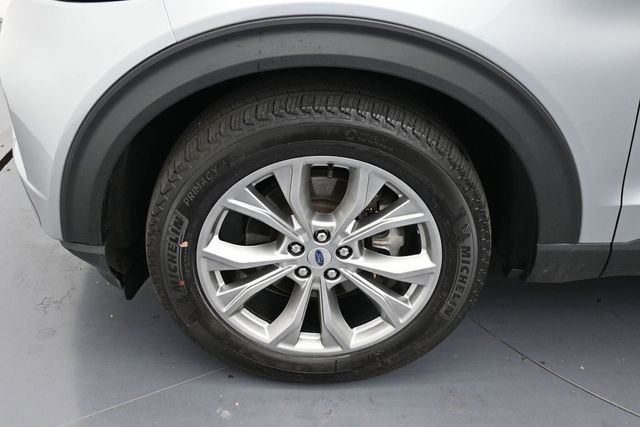 Certified 2023 Ford Explorer Limited w/ Equipment Group 301A AWD/4WD image 11
