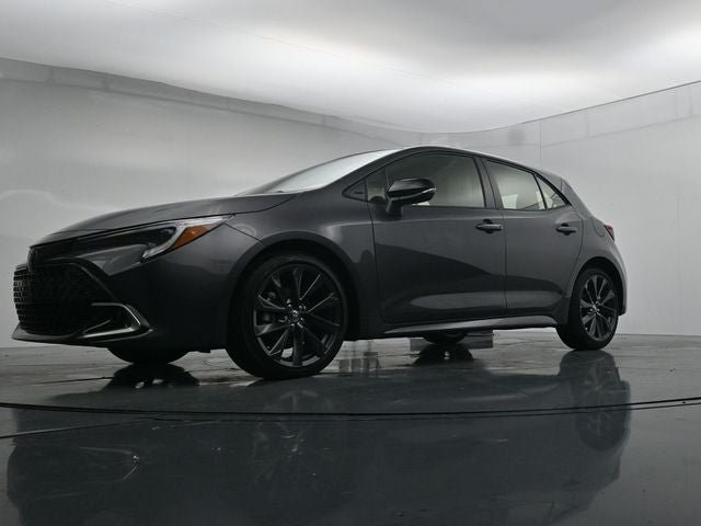 Used 2026 Toyota Corolla XSE FWD image 31