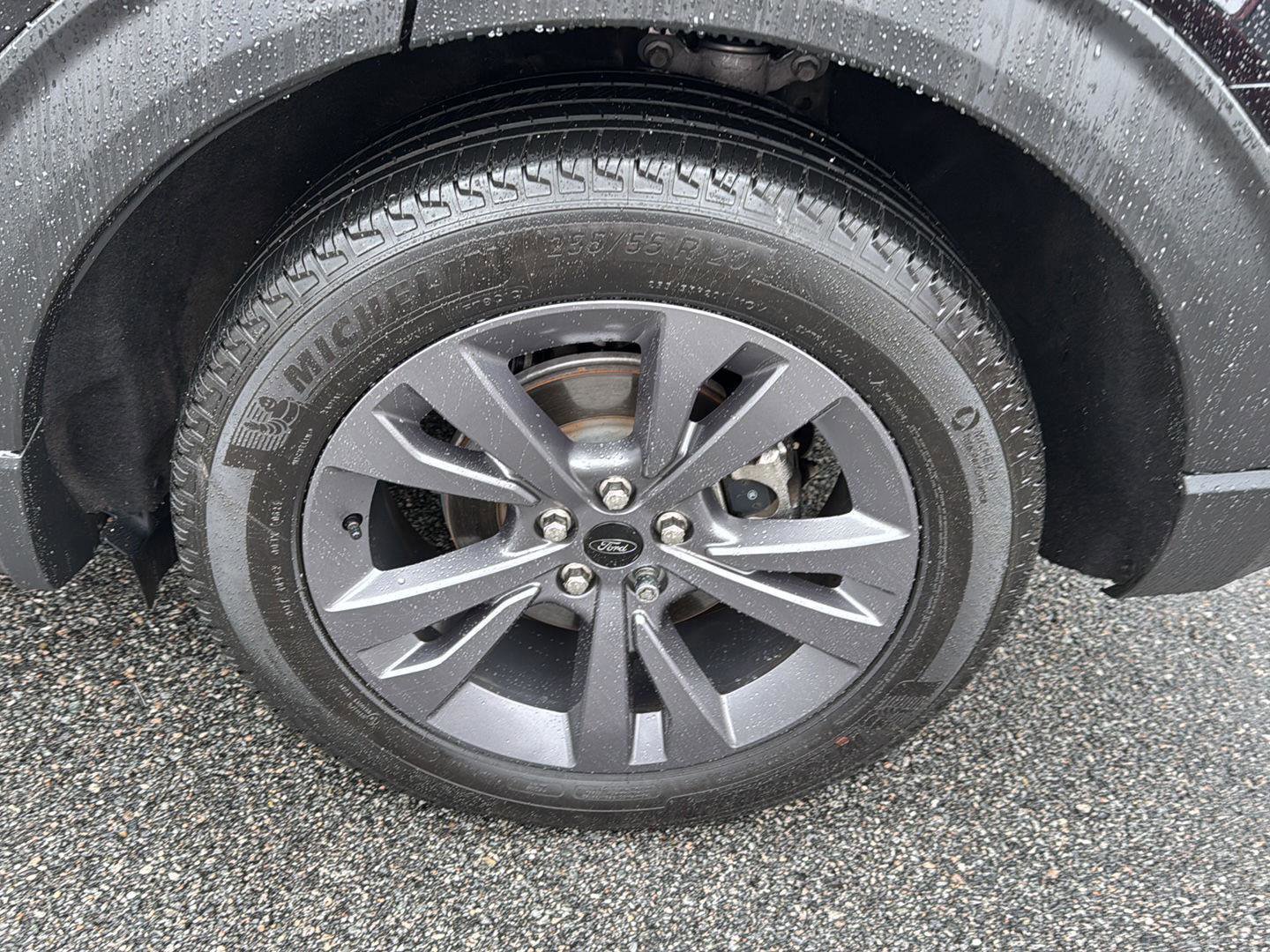 Certified 2024 Ford Explorer XLT w/ Equipment Group 202A image 33