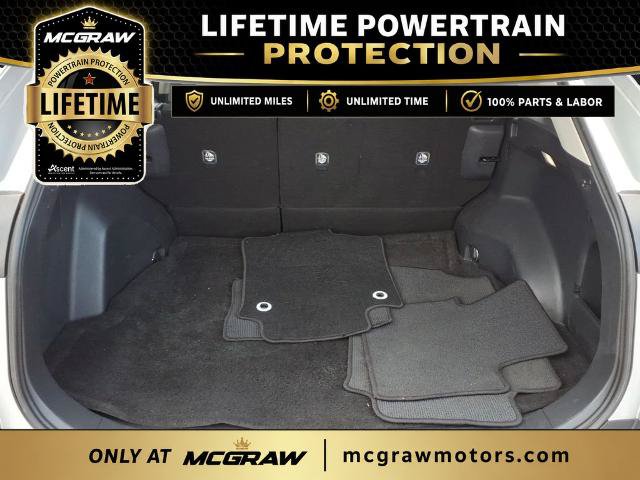 Used 2024 Toyota RAV4 XLE FWD image 10