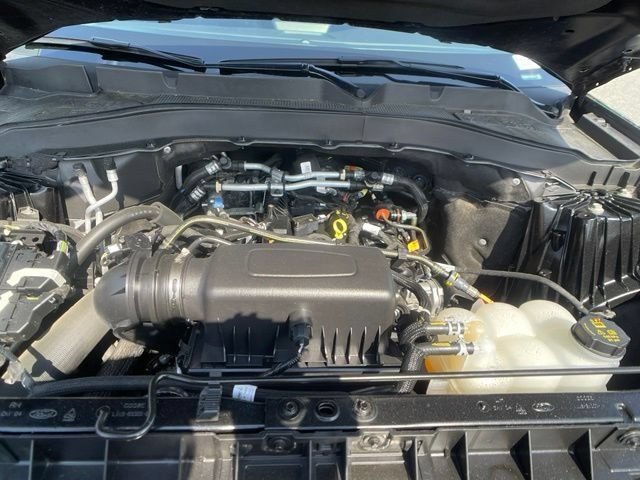 Certified 2023 Ford Explorer XLT AWD/4WD image 14