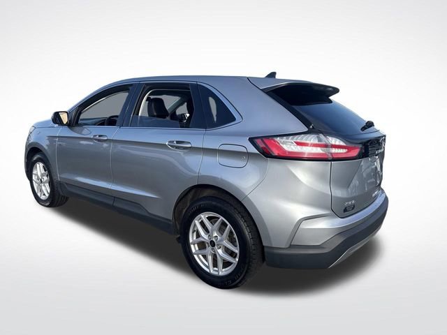 Certified 2023 Ford Edge SEL image 3