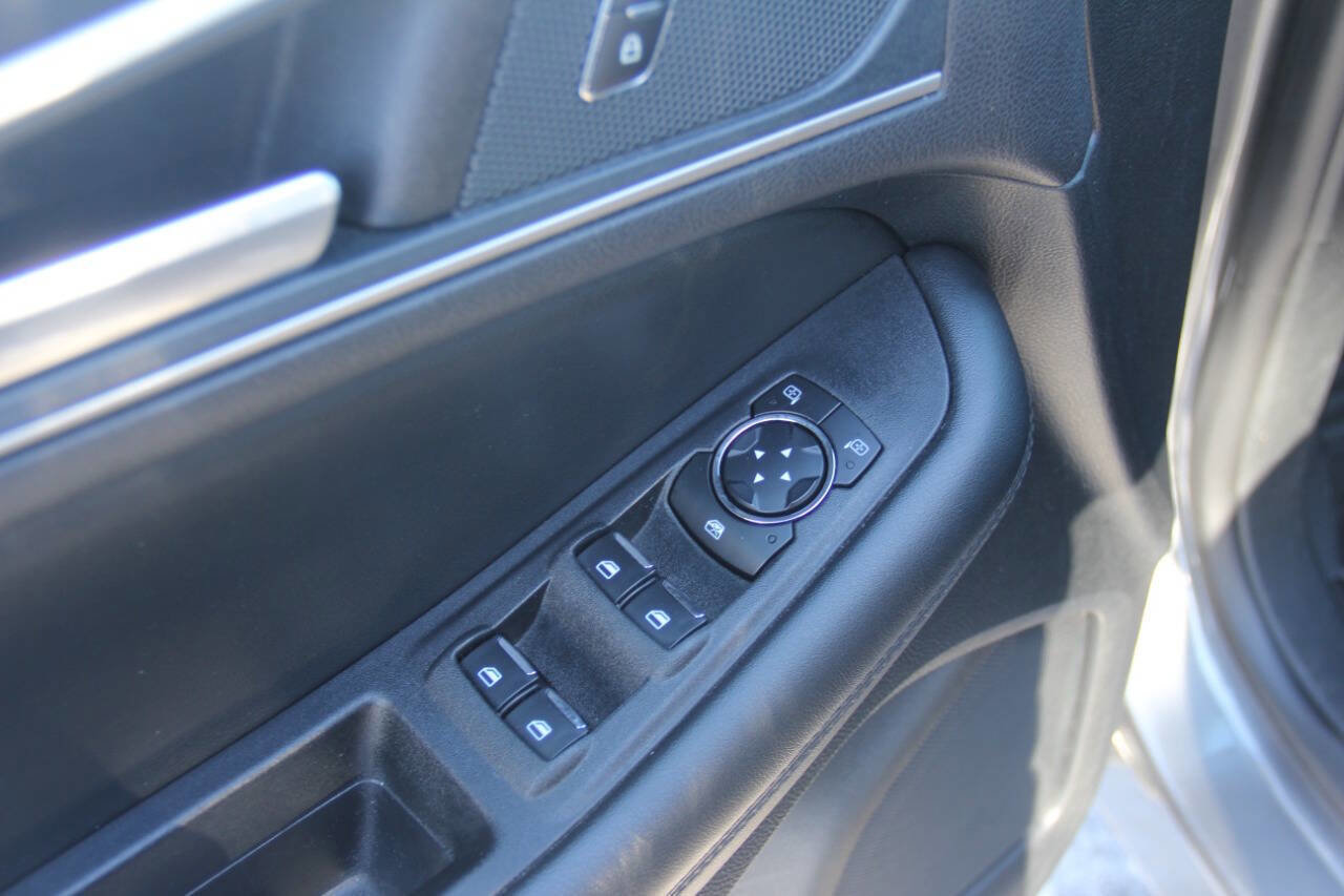 Certified 2024 Ford Edge SEL AWD/4WD image 24